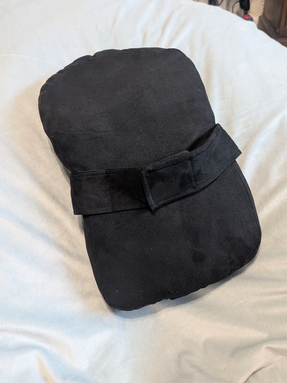 Knee Pillow With Velcro Leg Strap for Side Sleepers